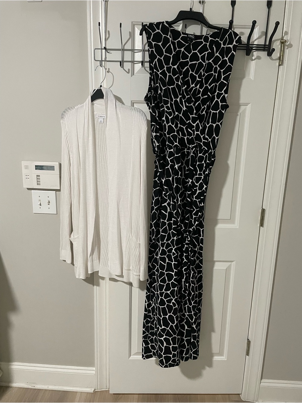 INC International Concepts Black and White Giraffe-Print Sleeveless Jumpsuit xl